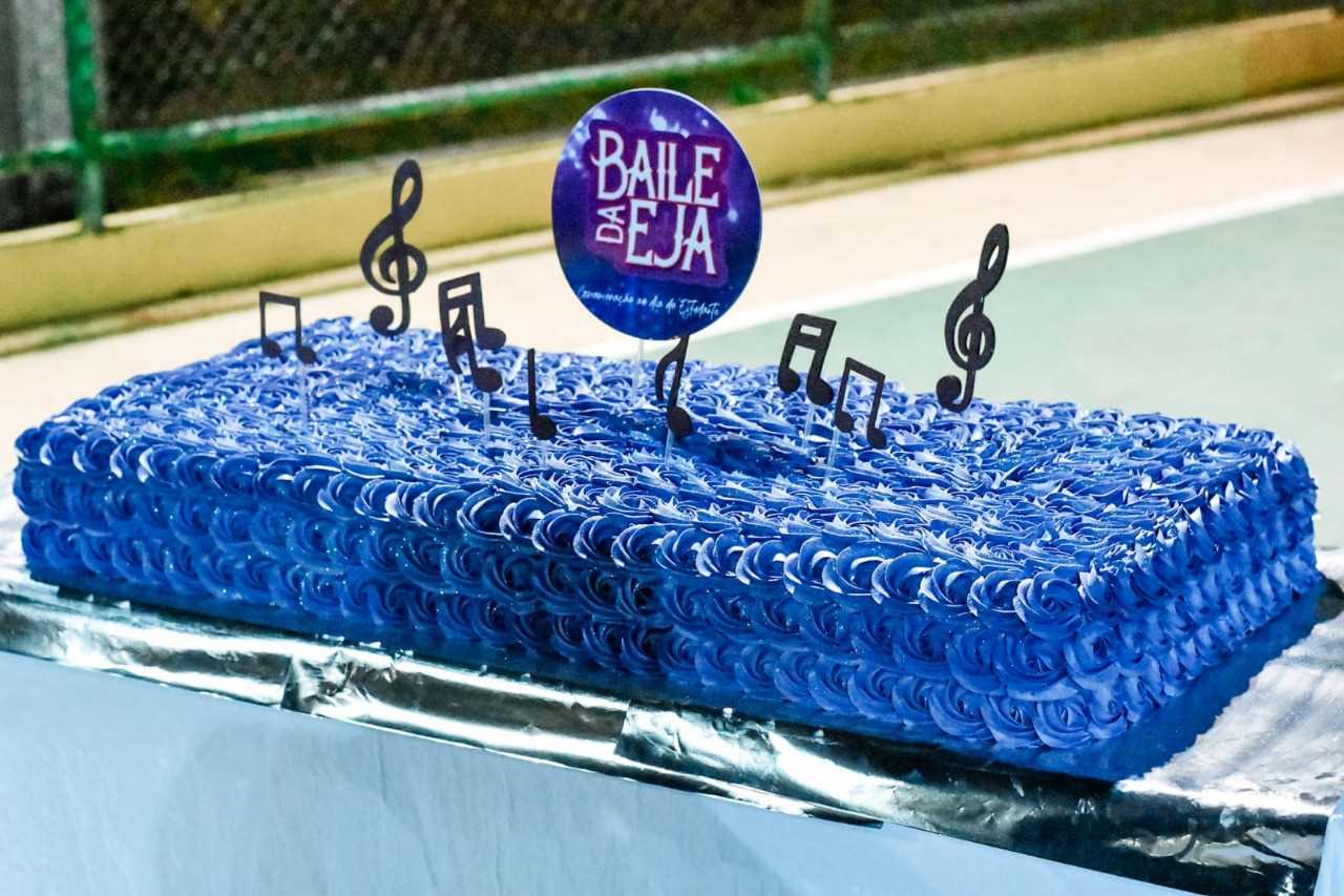 Camacã: O primeiro baile da EJA marca o dia do estudante